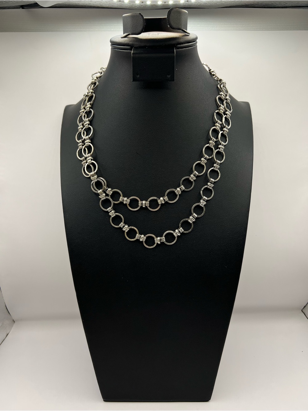 Vintage Chico’s Long Silvertone Open Circle Geometric Link Statement Necklace